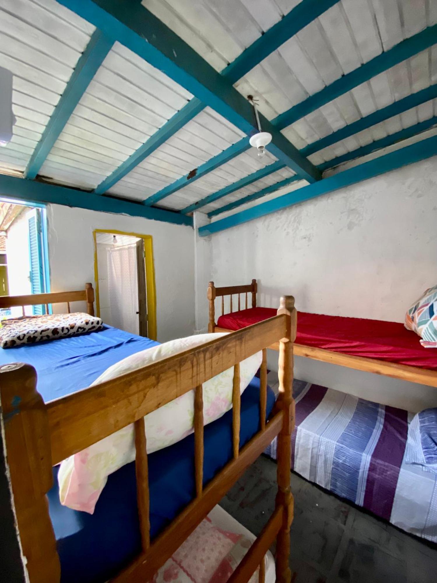 Casa Lee Hostel Araquari Eksteriør bilde