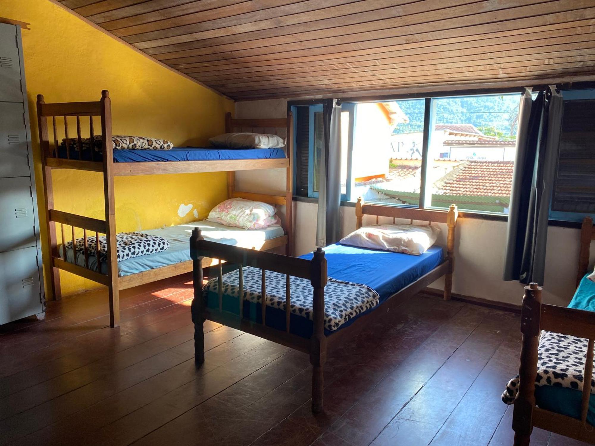 Casa Lee Hostel Araquari Eksteriør bilde